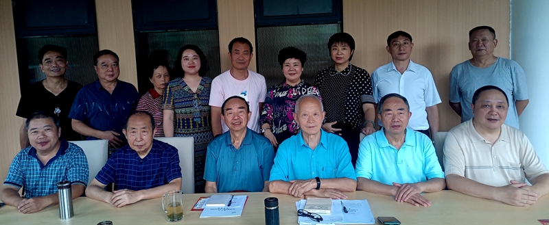遂宁市雷锋精神研究会召开会长办公会
