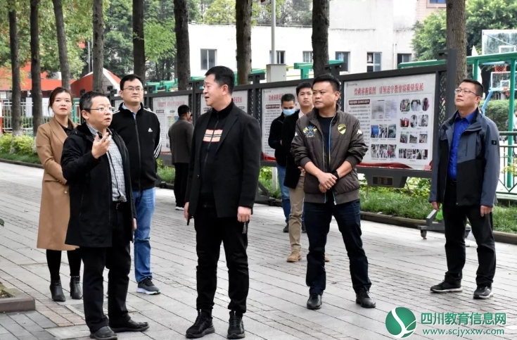华东师范大学澄迈实验中学一行到遂中参观交流，携手共谋发展~