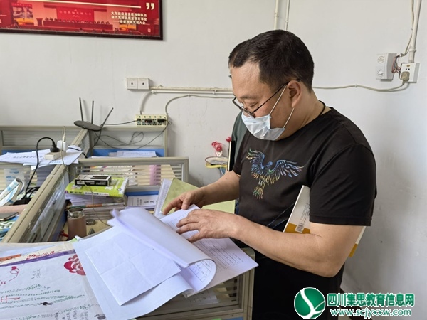 晨午检记录督查.jpg