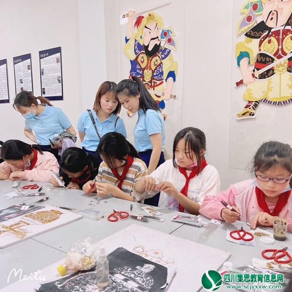 学生制作1.jpg