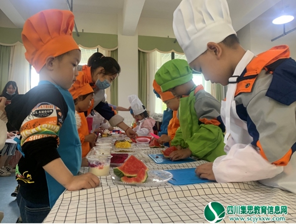 “幼儿膳食”特色教研活动.jpg