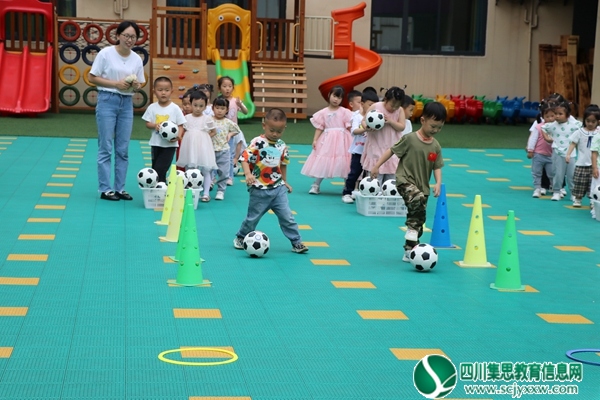 足球游戏3.JPG
