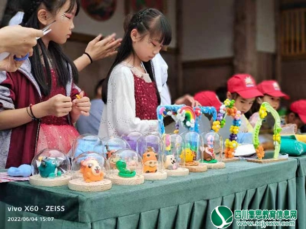 “走进海龙，玩转凯歌” ——安居区第六幼儿园参加“情浓端午 传承文明”系列展示体验活动