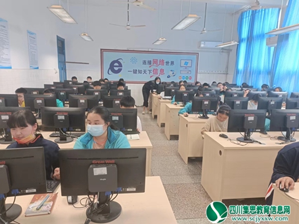 从“心”开始  “育”见美好 ——遂宁一中2021-2022学年第二学期心理健康教育工作总结