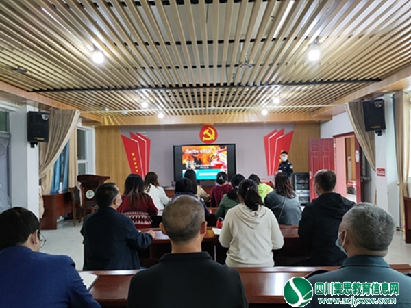 消防安全 人人有责 ——白马镇中心幼儿园开展消防知识宣传活动