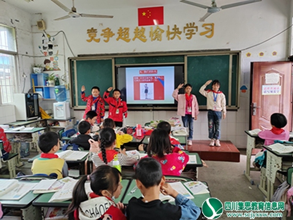步云九义校开展少先队建队日主题教育活动