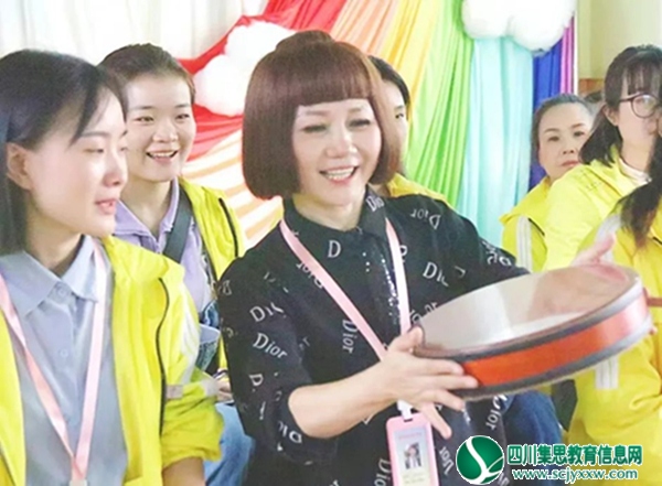 “音”你而来 “乐”享成长 ——射洪一幼教育集团暨何晓蓉名师工作室游戏化音乐活动
