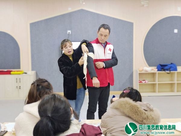 QQ图片20221231143325.jpg